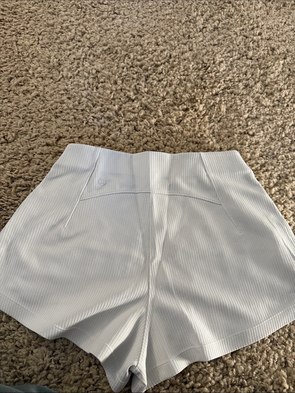 lululemon athletica White High-Waist Ribbed Shorts - Picture 2 of 5